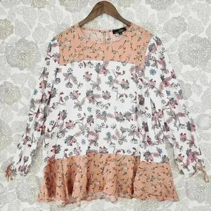 Suzanne Betro Tunic Blouse Long sleeve floral Crewneck L